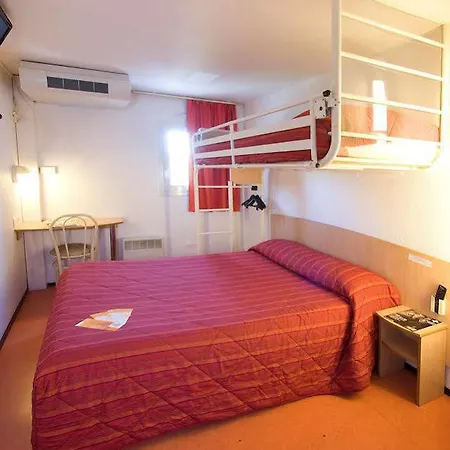 Premiere Classe Mesnil