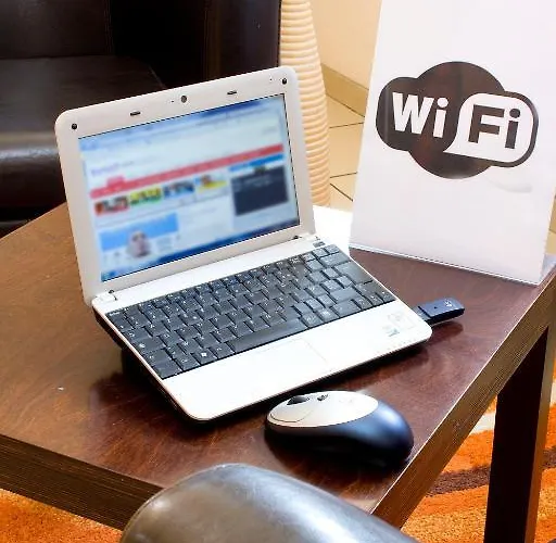 Premiere Classe Mesnil 3* Ле-Блан-Мениль