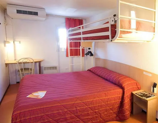 Premiere Classe Mesnil