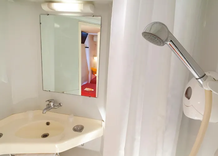 Premiere Classe Mesnil Отель Ле-Блан-Мениль